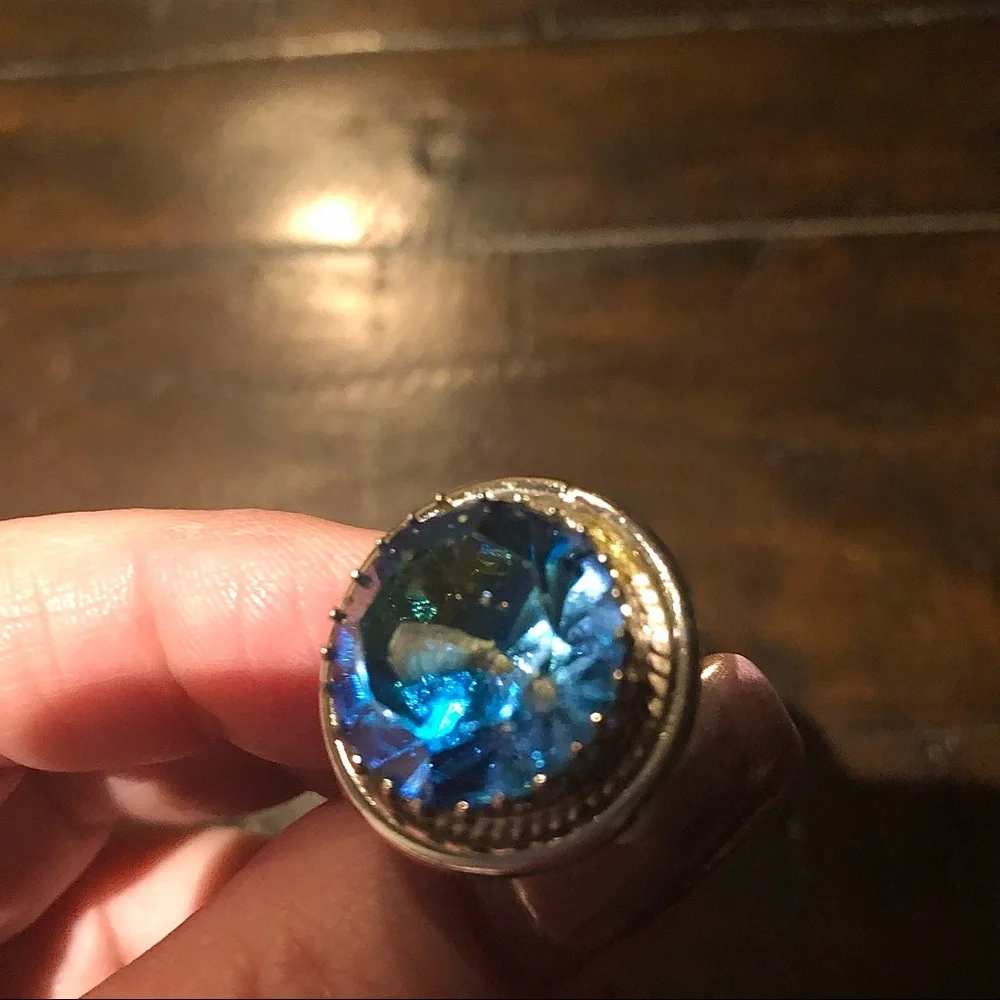 CUFFLINKS - Blue/Green Aurora - Picture 8 of 8